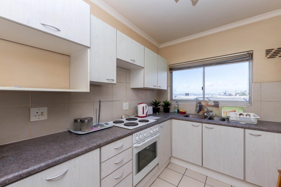 2 Bedroom Property for Sale in Green Point Western Cape
